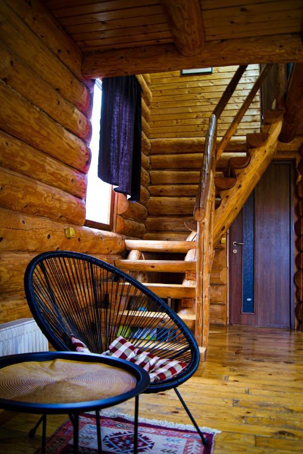 Musketeers Cabin Porumbacu de Sus Exterior foto